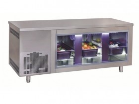 Masa refrigerata GN1/1 cu trei usi,  temp. -2/+8grC, putere 0.75kW
