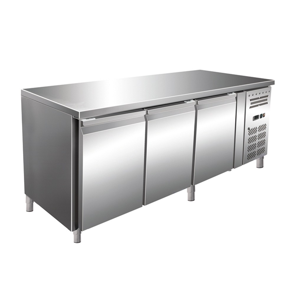 Masa de congelare, capacitate 465 litri, putere 750W