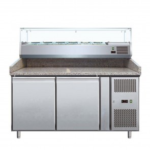 Banc pentru pizza, capacitate neta 428 litri, cu 2 usi, blat de lucru din granit, vitrina de ingrediente, putere 208 W