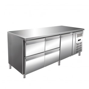 Masa rece, capacitate neta 465 litri, temperatura de lucru -2°C/+8°C, putere 208 W