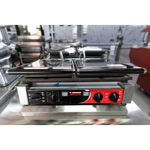 Masina pentru waffe, 2 zone de coacere, putere 3000 W, Second Hand